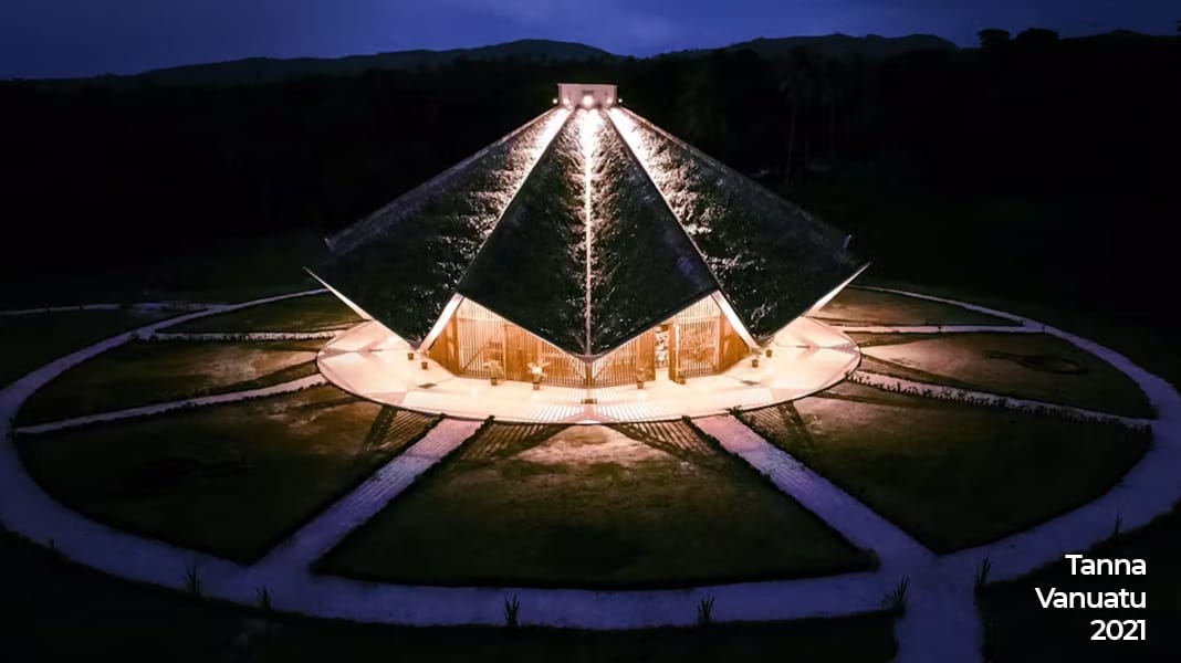 Bahá’í House of Worship 13